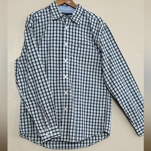 Tommy Hilfiger Men’s Plaid Blue Shirt. 100% Cotton. Size Large. Preppy Old Money